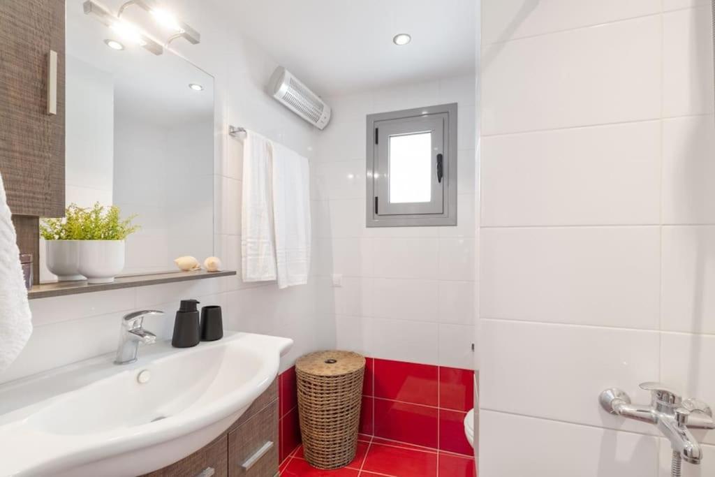 Van Louis Place Vathi  Ngoại thất bức ảnh